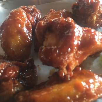 Sonny McLean's - Ginger wings. 9 $ during happy hour - Sports Bars Near Me - Santa Monica, California Sonny McLean's - Ginger wings. 9 $ during happy hour - Sports Bars Near Me - Santa Monica, California