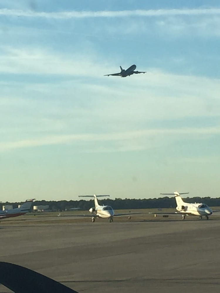 AIRPORT TERMINAL SERVICES Updated September 2024 3390 Rental Car Ln