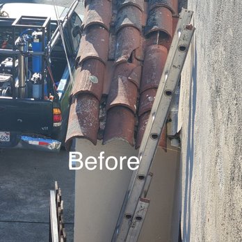 CA Wash Pros - Roof before cleaning. - Pressure Washers Near Me