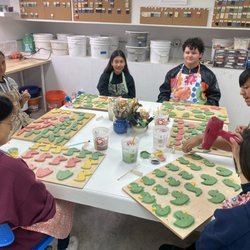 Art Off Center - Students making ornaments for a fundraiser
