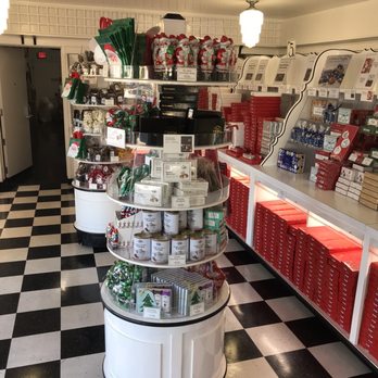 See's Candies - Candy Stores Near Me - Santa Clara, California See's Candies - Candy Stores Near Me - Santa Clara, California