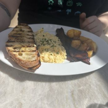 RH Rooftop Restaurant at RH Palo Alto - standard breakfast - Breakfast & Brunch Near Me - Palo Alto, California RH Rooftop Restaurant at RH Palo Alto - standard breakfast - Breakfast & Brunch Near Me - Palo Alto, California