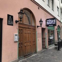 Zushi Robata Grill & Sushi