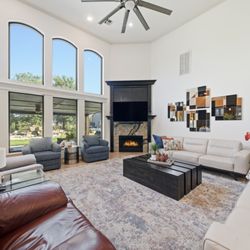 Thermal Windows - These eyebrow picture windows are sure eye-popping!