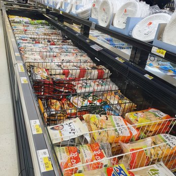 H Mart - Herndon - Frozen food area - International Grocery Near Me - Herndon, Virginia H Mart - Herndon - Frozen food area - International Grocery Near Me - Herndon, Virginia