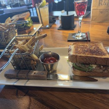 The Hangry Bison - Bison Build entrees with some of the best French fries I've ever had! - Burgers Near Me - Winter Garden, Florida The Hangry Bison - Bison Build entrees with some of the best French fries I've ever had! - Burgers Near Me - Winter Garden, Florida