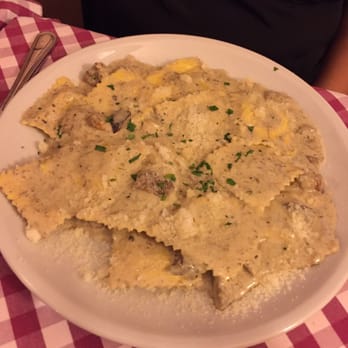 Hostaria La Botticella - Ravioli special. Highlight of the evening. - Roman Near Me - Rome, RM Hostaria La Botticella - Ravioli special. Highlight of the evening. - Roman Near Me - Rome, RM