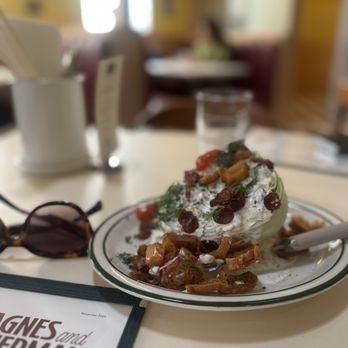Agnes and Sherman - Wedge salad - Diners Near Me - Houston, Texas Agnes and Sherman - Wedge salad - Diners Near Me - Houston, Texas