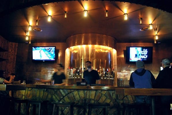 Stout Burgers & Beers by null