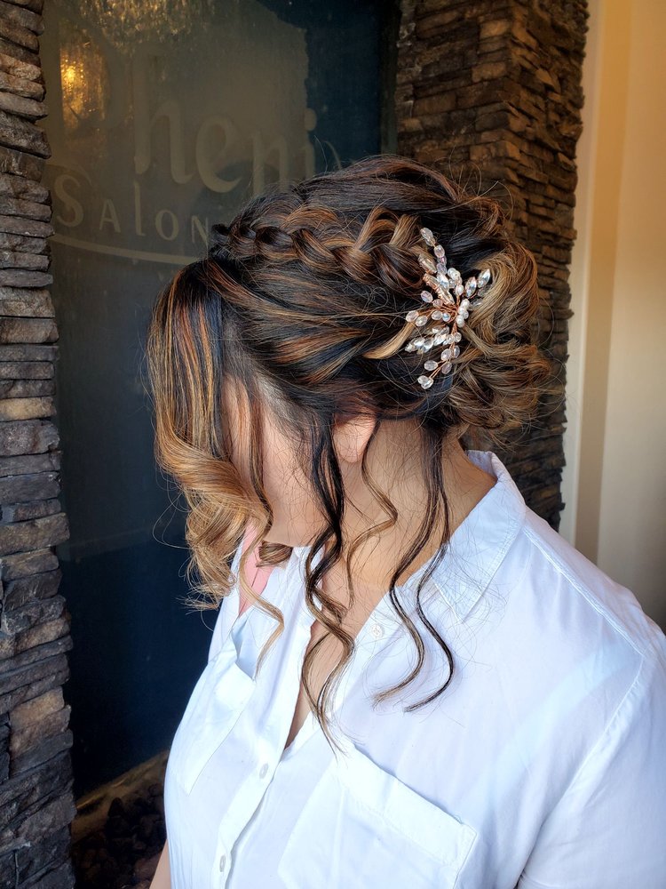Rachel's Hair Affair Logo