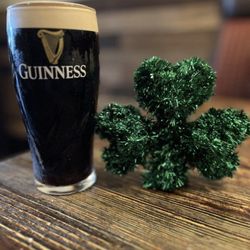 Jack Dolans Irish Pub - A nicely poured Guinness!