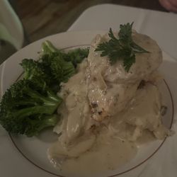 The Schoolfield Restaurant - Grilled chicken with fried green tomatoes, Gouda mashed potatoes, and broccoli