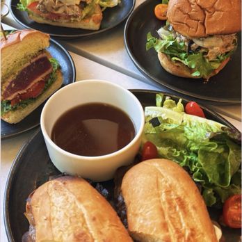 Favorite Son - Hulu Chicken Sandwich - Hawaiian Near Me - Urban Honolulu, Hawaii