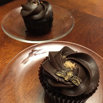 Buzz Bakeshop - Beautiful, rich and delish - Coffee & Tea Near Me - Alexandria, Virginia