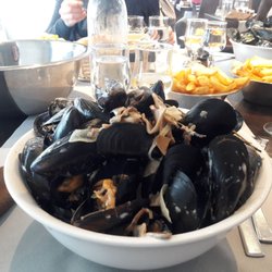 Chez Alain - Moules sauce forestière (15e)