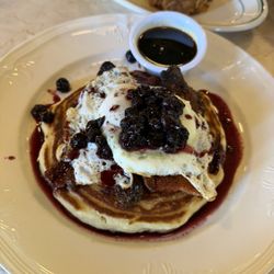 Eat - Pancakes were amazing.