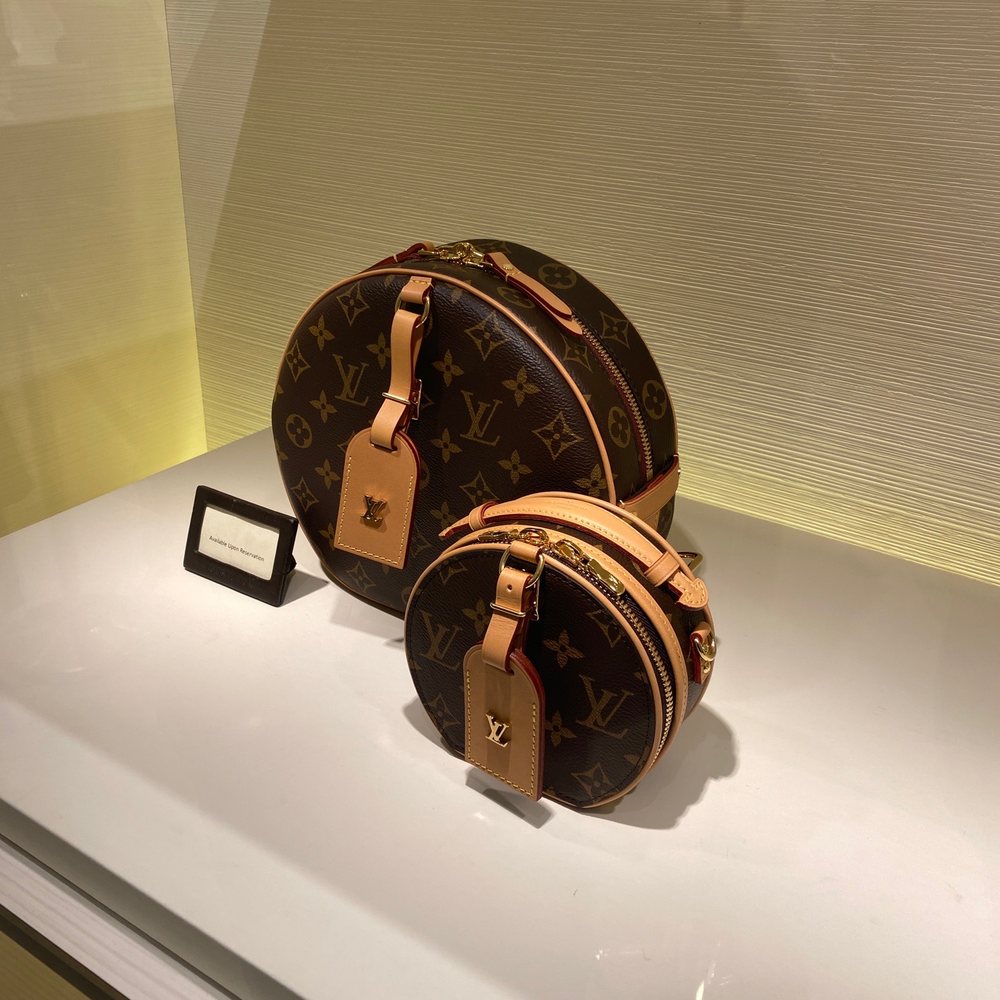 Louis Vuitton - Shopping Near Me - Amsterdam, New Hampshire