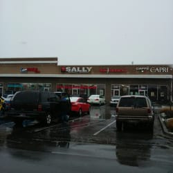 Sally Beauty - Entrance.