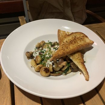 Wendel's Bookstore & Cafe - Breakfast & Brunch Near Me - Fort Langley, British Columbia Wendel's Bookstore & Cafe - Breakfast & Brunch Near Me - Fort Langley, British Columbia