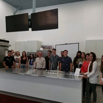 Three Sisters Kitchen - UNM Sustainability students visiting the demo kitchen (not my pic; took it off their FB page) - Community Service/Non-Profit Near Me - Albuquerque, New Mexico