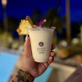 SWIM Restaurant and Bar - Piña Colada - Lounges Near Me - Honolulu, Hawaii SWIM Restaurant and Bar - Piña Colada - Lounges Near Me - Honolulu, Hawaii