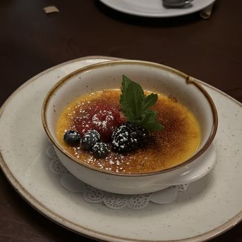 Regalia - Mango crème brûlée - Italian Near Me - Chicago, Illinois Regalia - Mango crème brûlée - Italian Near Me - Chicago, Illinois