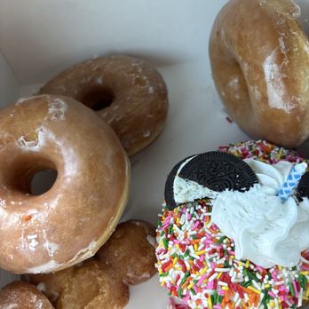 Five-O Donut - Bakeries Near Me - Ellenton, Florida
