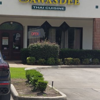 Sawasdee Thai Cuisine - Thai Near Me - Mandeville, Louisiana