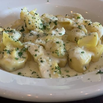 Amaretto Ristorante - Sacchettini - Italian Near Me - Tampa, Florida Amaretto Ristorante - Sacchettini - Italian Near Me - Tampa, Florida