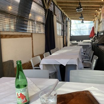 Altesi Downtown - Streeside heated cabin - Italian Near Me - New York, New York