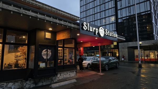 Slurp Station Aburasoba - UW by null