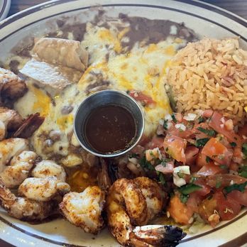 La Capilla Mexican Restaurant - Al Mojo De Ajo - Mexican Near Me - La Palma, California