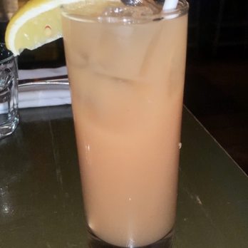 The Bedford - Peach Bourbon Lemonade - New American Near Me - Brooklyn, New York The Bedford - Peach Bourbon Lemonade - New American Near Me - Brooklyn, New York