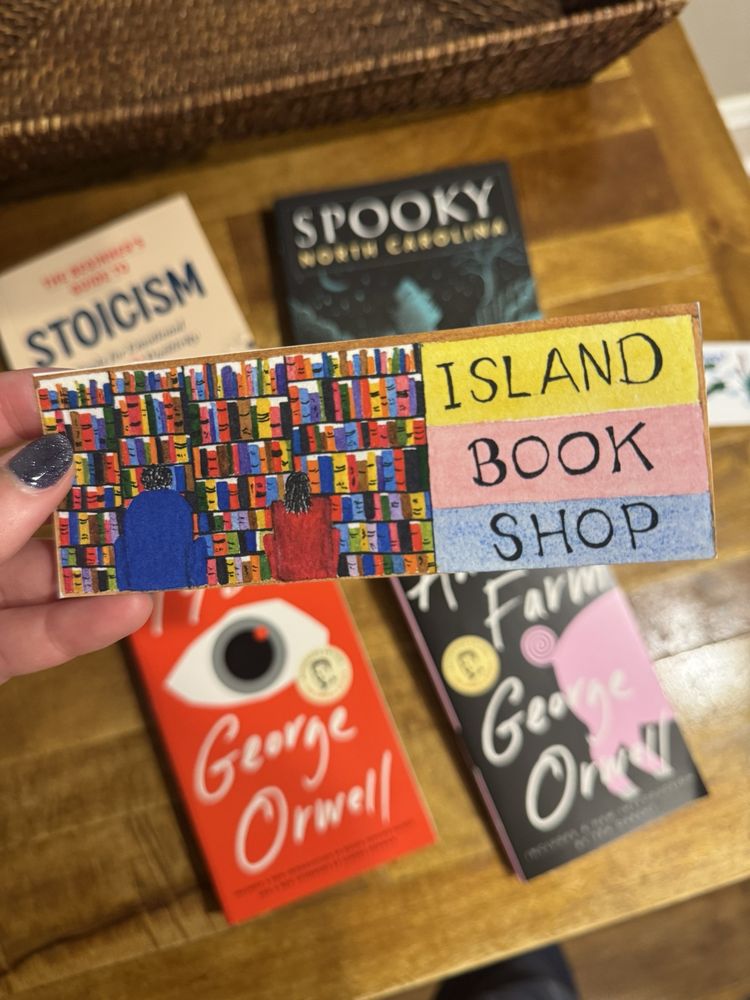 island book shop Logo