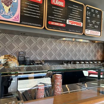Salt & Straw - Interior - Ice Cream & Frozen Yogurt Near Me - Redmond, Washington Salt & Straw - Interior - Ice Cream & Frozen Yogurt Near Me - Redmond, Washington