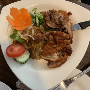Thai Elephants - Pad Thai with Crispy Duck - Thai Near Me - Watkins Glen, New York Thai Elephants - Pad Thai with Crispy Duck - Thai Near Me - Watkins Glen, New York