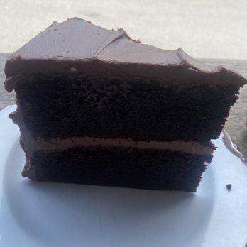 DERU Market - Chocolate cake slice $14 - Pizza Near Me - Kirkland, Washington DERU Market - Chocolate cake slice $14 - Pizza Near Me - Kirkland, Washington