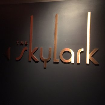 The Skylark - Cocktail Bars Near Me - New York, New York