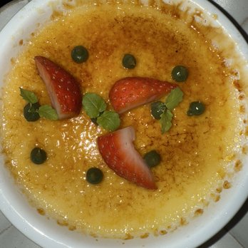 Leila - Crème Brûlée - Italian Near Me - Honolulu, Hawaii