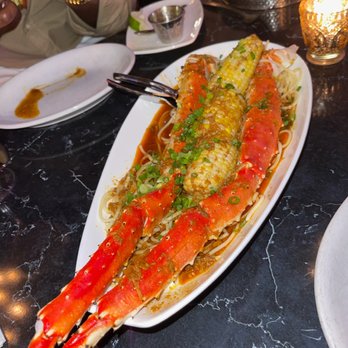 Bootleg Special - King Crab Legs - Cajun/Creole Near Me - Boston, Massachusetts