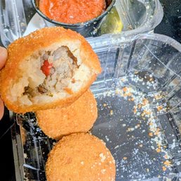 Arancini beef bites