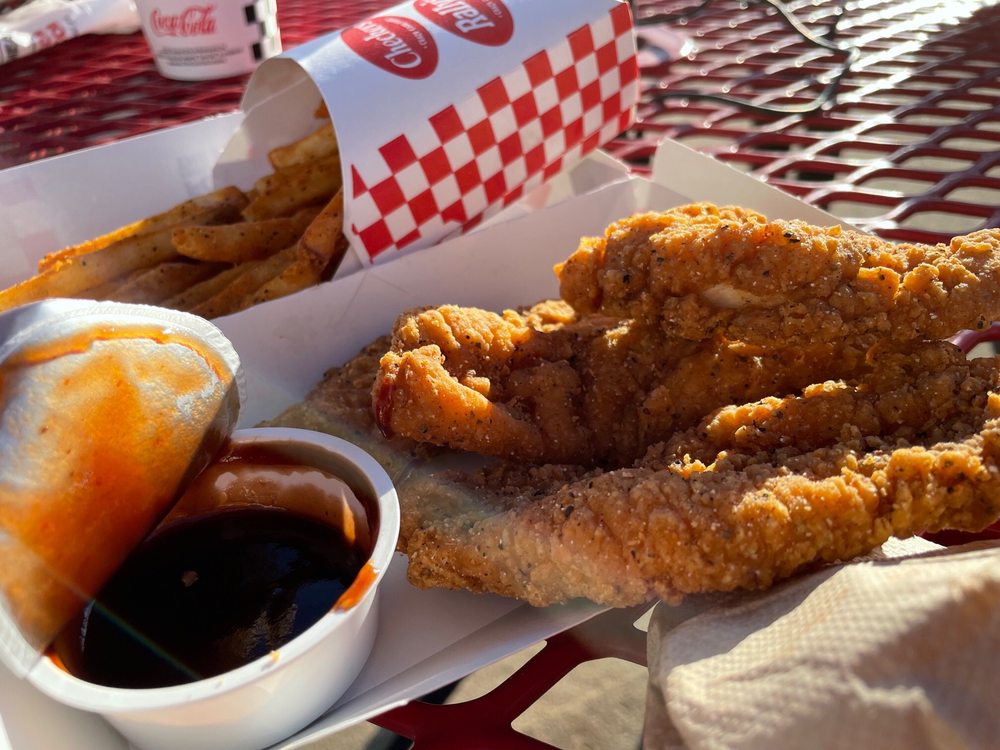 CHECKERS Updated August 2024 29 Photos & 19 Reviews 3600 Broadway