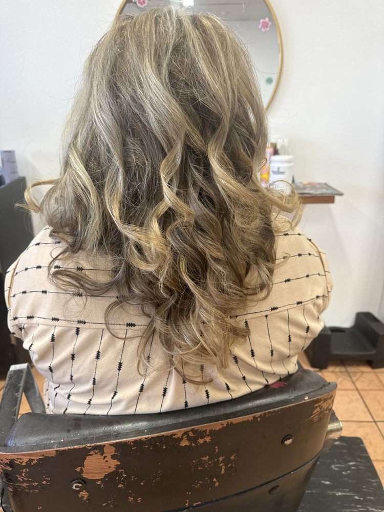 Mary's Hair Design Photos