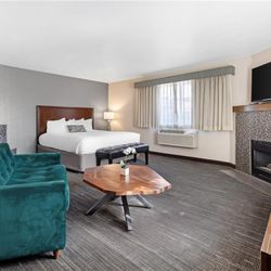 Best Western Plus City Center - Suite Bed