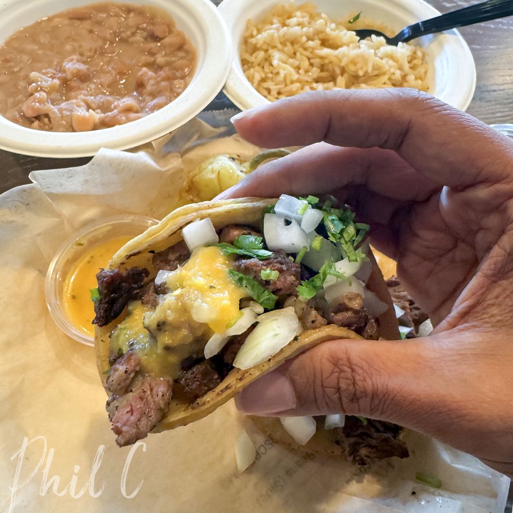 Primecut Taqueria - Arrachera Taco with the extra extra spicy sauce (habanero sauce) - Tacos Near Me - Placentia, California Primecut Taqueria - Arrachera Taco with the extra extra spicy sauce (habanero sauce) - Tacos Near Me - Placentia, California