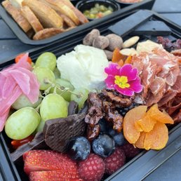 Small charcuterie to go