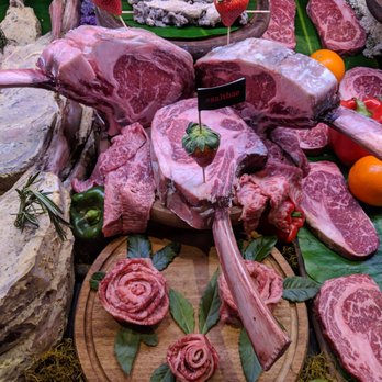 Nusr-Et Steakhouse - Display case - Steakhouses Near Me - Miami, Florida Nusr-Et Steakhouse - Display case - Steakhouses Near Me - Miami, Florida