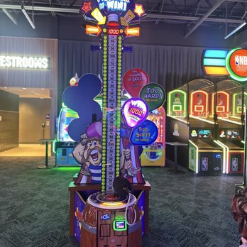Dave & Buster's Spokane - Arcades Near Me - Spokane, Washington
