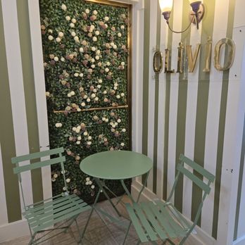 Olivio Bakery and Coffee - Photo Opportunity - Bakeries Near Me - New York, New York