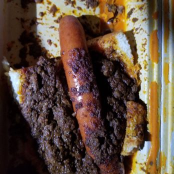 Chili John's - It's supposed to be a chili cheese dog. This is how it came. - American Near Me - Burbank, California Chili John's - It's supposed to be a chili cheese dog. This is how it came. - American Near Me - Burbank, California